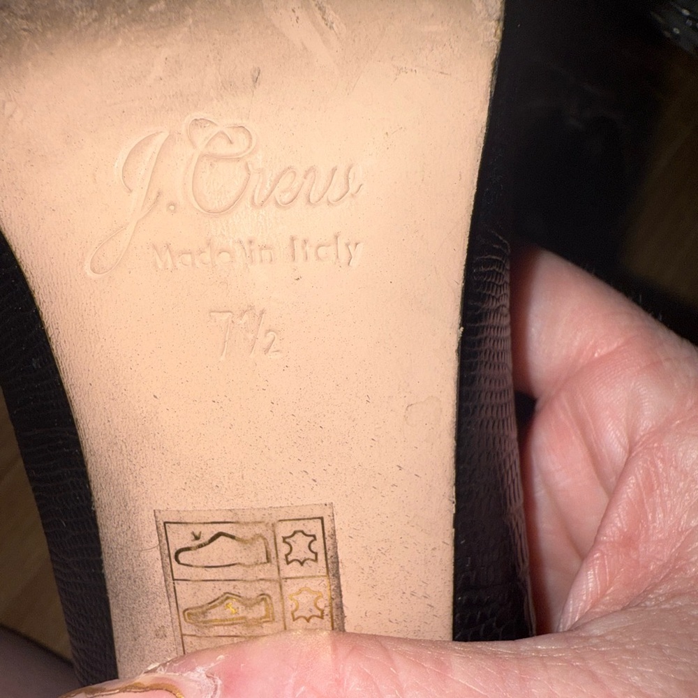 J.Crew ELSIE Made-in-Italy Black Embossed Leather Pointed Toe Pumps | Size 7.5 - Picture 6 of 9